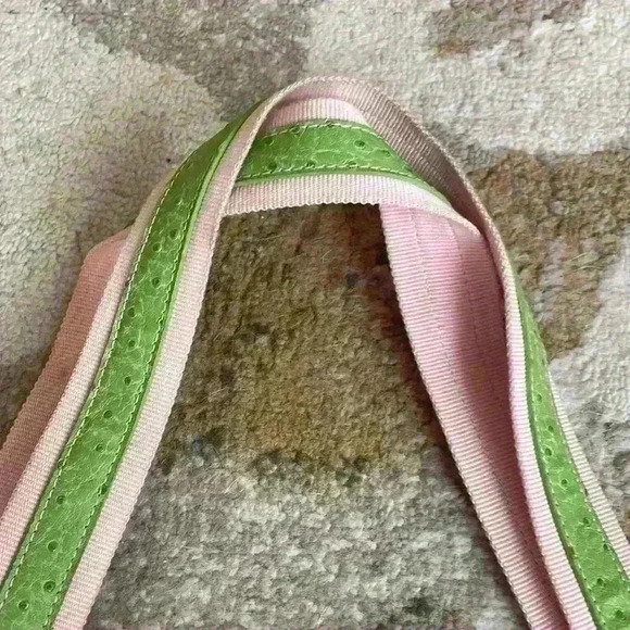 Preppy Goldie bag by Bath and Body works - Picture 4 of 13